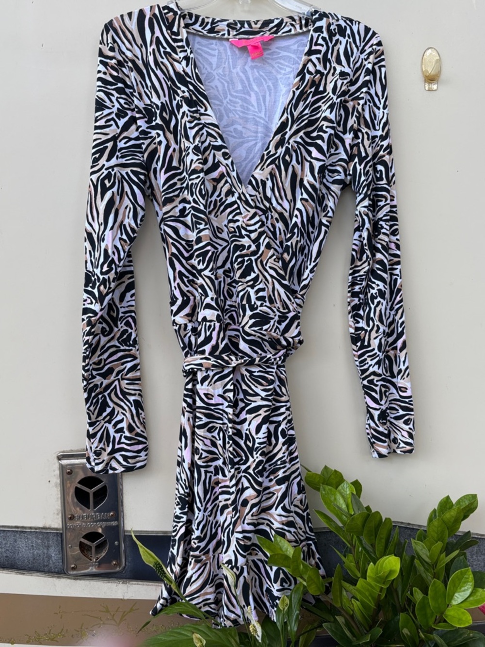 Lilly Pulitzer Black White Zebra-Print Long Sleeve Wrap Dress - Picture 2 of 9